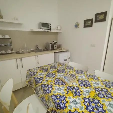 Lauro Charme 度假居 索伦托