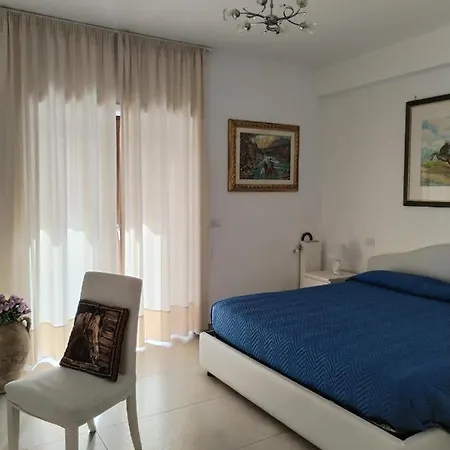 Lauro Charme 索伦托